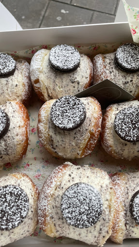 Greedy Cow Bakes photo 1